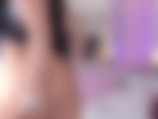 Live cam show with Violeta-Santanna - Fetish Brown Hair on Cam Slut