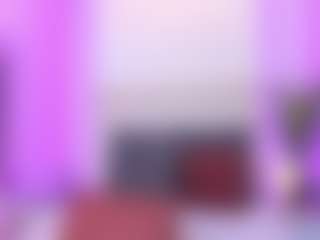 Live cam show with Violeta-Santanna - Petite on Fling VIP Chat