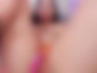 Live cam show with Violeta-Santanna - HD on Camsoda