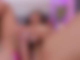 Live cam show with Violeta-Santanna - Blowjob on Camsoda