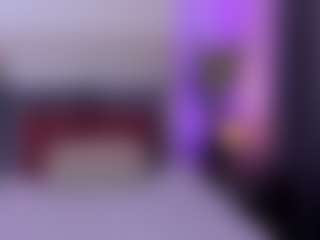 Live cam show with Violeta-Santanna - Ass Bouncing on xblisslive.com