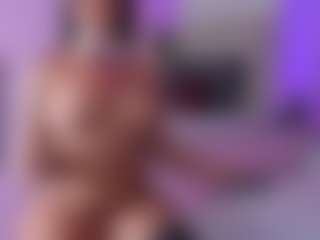 Violeta-Santanna's Live Sex Cam Show
