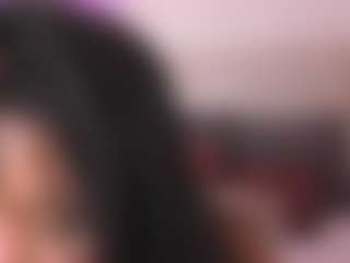 Live cam show with Violeta-Santanna - Brown Hair Toys on Camiplay Live