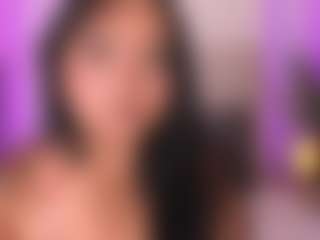 Live cam show with Violeta-Santanna - Lush on Camsoda