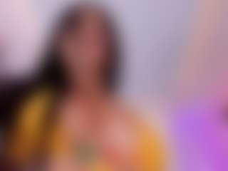 Violeta-Santanna's Live Sex Cam Show