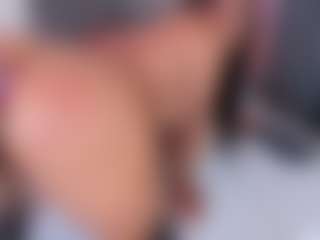 Violeta-Santanna's Live Sex Cam Show