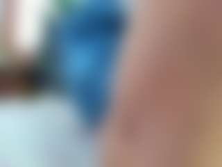 Live cam show with ainoa-good-vibes - Red Hair on livesuperchat.net