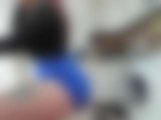 Live cam show with ainoa-good-vibes - Flirt White on livesuperchat.net
