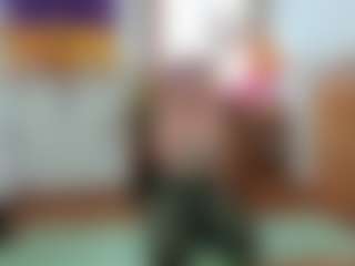 Live cam show with ainoa-good-vibes - Brown Eyes Red Hair on livesexfox.com
