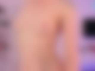 Live cam show with Tiffany-Jade - Blonde Hair on Milf Play