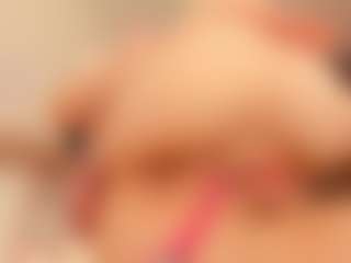 Live cam show with Tiffany-Jade - Gray Eyes on livesuperchat.net
