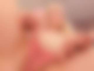 Live cam show with Tiffany-Jade - Gray Eyes on Gym Cam Girls
