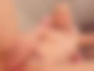Live cam show with Tiffany-Jade - Spank on CamClone