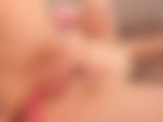 Live cam show with Tiffany-Jade - Skinny on liverealitysex.com