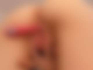 Live cam show with Tiffany-Jade - Bikini on livesuperchat.net