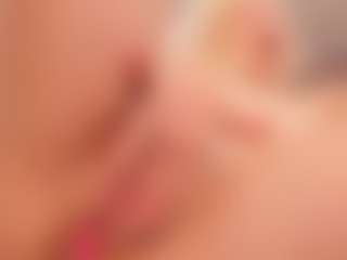 Live cam show with Tiffany-Jade - Blonde Hair Dildo on nudelive.tv