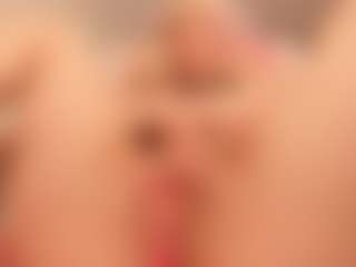 Live cam show with Tiffany-Jade - Skinny on Instabang
