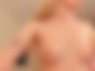 Tiffany-Jade's Live Sex Cam Show