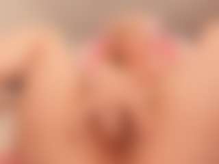 Live cam show with Tiffany-Jade - Bikini on Camsoda