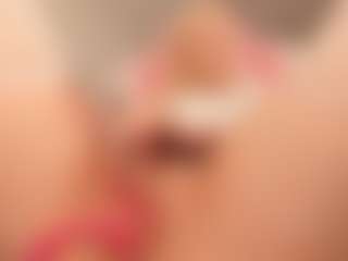 Live cam show with Tiffany-Jade - Domination on googirlz