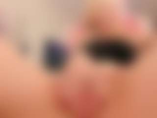 Tiffany-Jade's Live Sex Cam Show