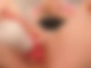 Live cam show with Tiffany-Jade - Blonde Hair Teen (18+) on liverealitysex.com
