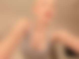 Live cam show with Tiffany-Jade - Gray Eyes on Camsoda