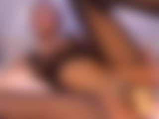 Live cam show with AgathaSamuels - Facial on Camsoda