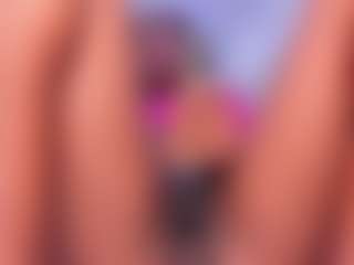 Live cam show with AgathaSamuels - Thin on SmokeAndPoke