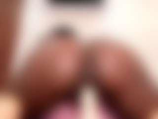 Live cam show with AgathaSamuels - Bikini on Camsoda
