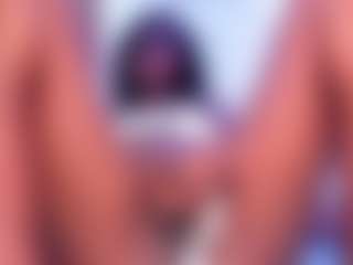 Live cam show with AgathaSamuels - Public Ebony on Camming Site