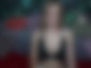 Live cam show with AlishaKelly - Tittyfuck on AdultVida.com