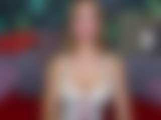 Spettacolo in cam dal vivo con AlishaKelly - Role Play su Camsoda