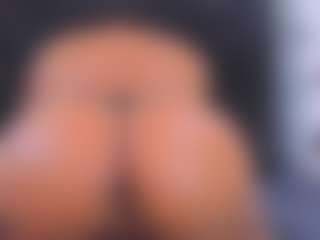 Live cam show with Juakynangels - Dolphin on CamwithHer