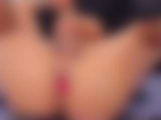 Live cam show with Juakynangels - HD on Camming Site