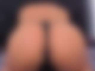 Live cam show with Juakynangels - Bear on SinfulBabes