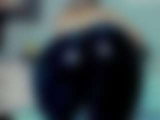 tykitaa's Live Sex Cam Show