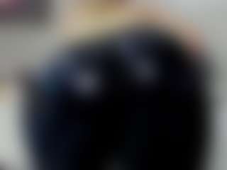 tykitaa's Live Sex Cam Show