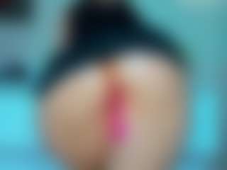 Live cam show with tykitaa - Cock Rating on Streamer API