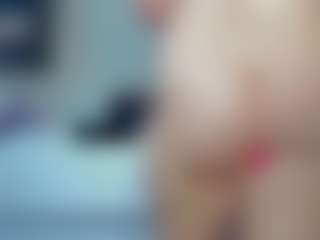 tykitaa's Live Sex Cam Show