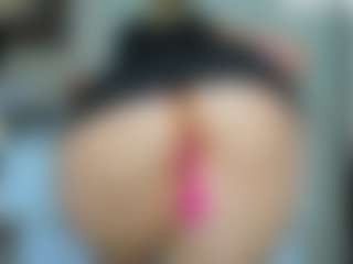 tykitaa's Live Sex Cam Show