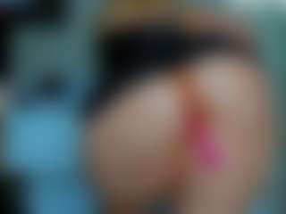 tykitaa's Live Sex Cam Show