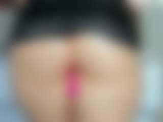 tykitaa's Live Sex Cam Show