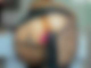 tykitaa's Live Sex Cam Show