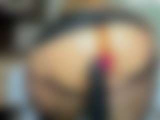 tykitaa's Live Sex Cam Show