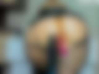 tykitaa's Live Sex Cam Show