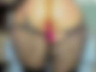 tykitaa's Live Sex Cam Show