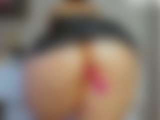 tykitaa's Live Sex Cam Show