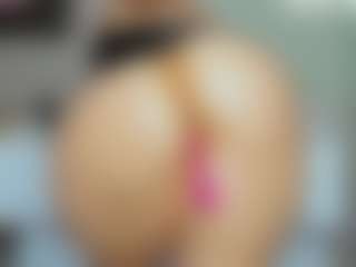tykitaa's Live Sex Cam Show