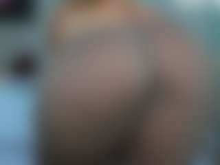 tykitaa's Live Sex Cam Show
